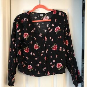 Black flowy top H&M size 8